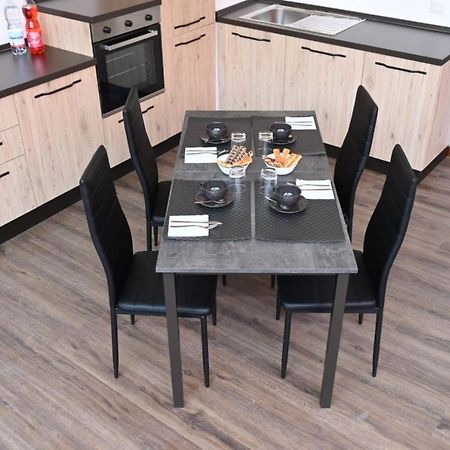 B&B Del Corso Castano Primo Екстериор снимка