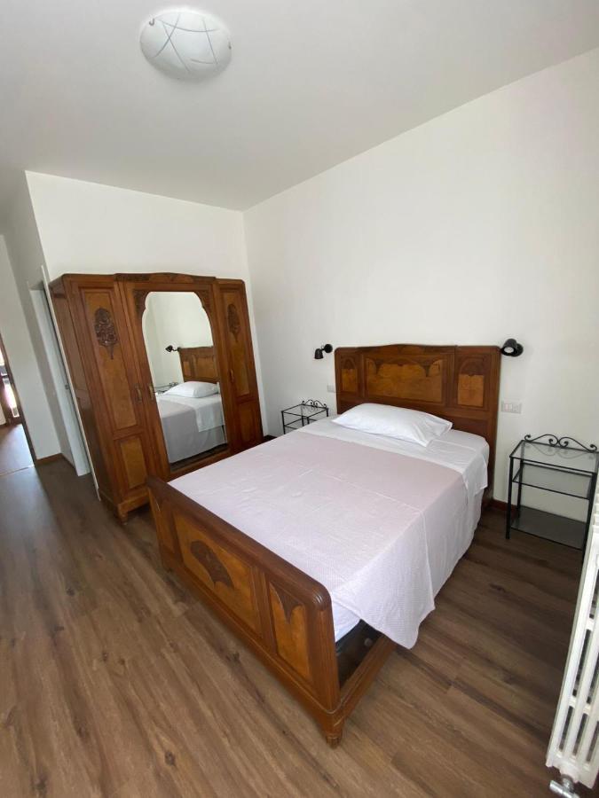 B&B Del Corso Castano Primo Екстериор снимка