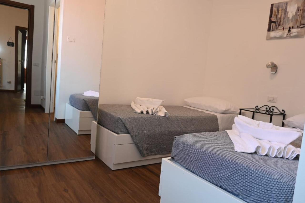 B&B Del Corso Castano Primo Екстериор снимка