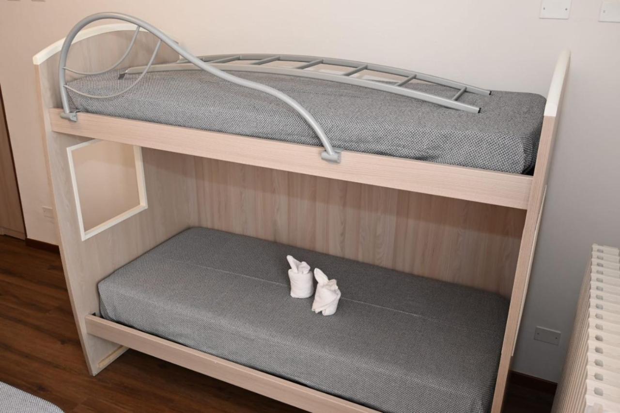 B&B Del Corso Castano Primo Екстериор снимка